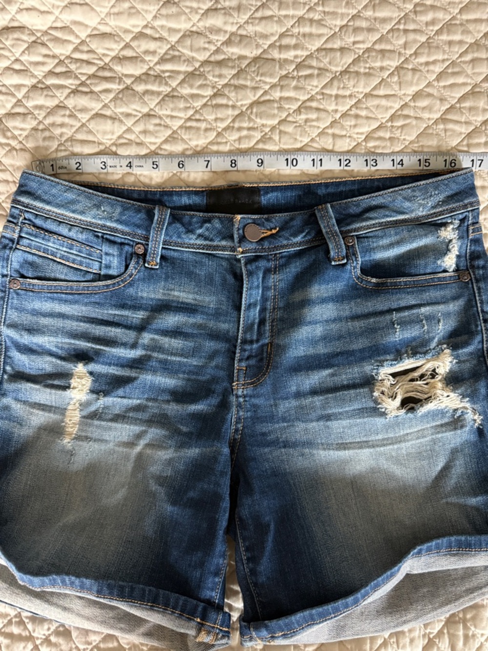 Buckle Black Fit No 53 Mid-Rise Distressed Blue Denim Jean Shorts 31 - Picture 4 of 6